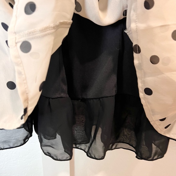 Maurice’s Pleated Polka Dot Skirt - Picture 2 of 3